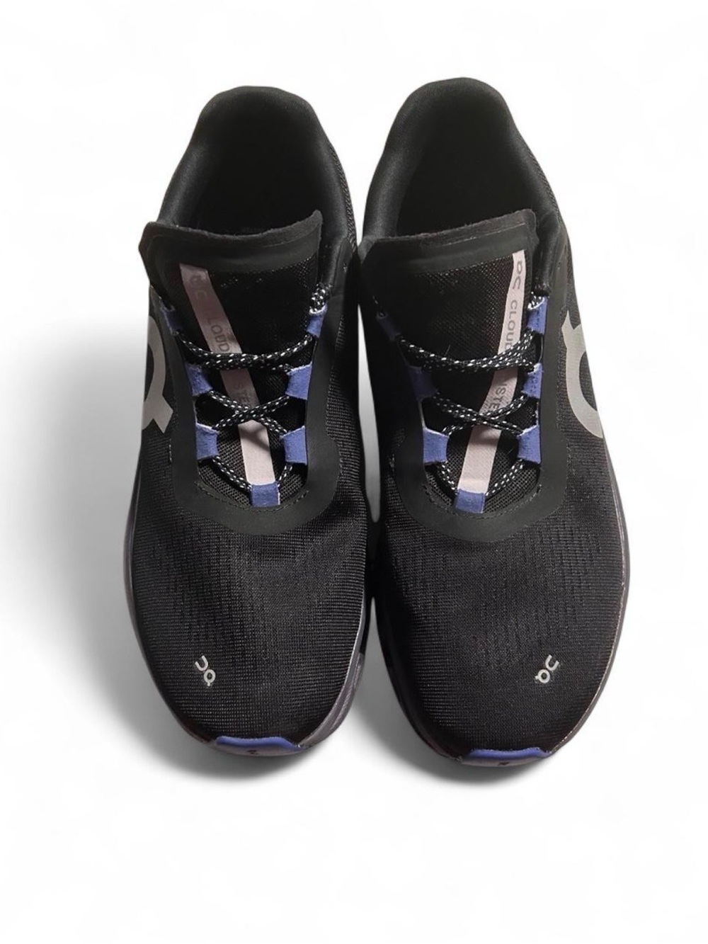 Women’s On Cloudmonster Running Shoe in Magnet/Shark Colorway - NWOT